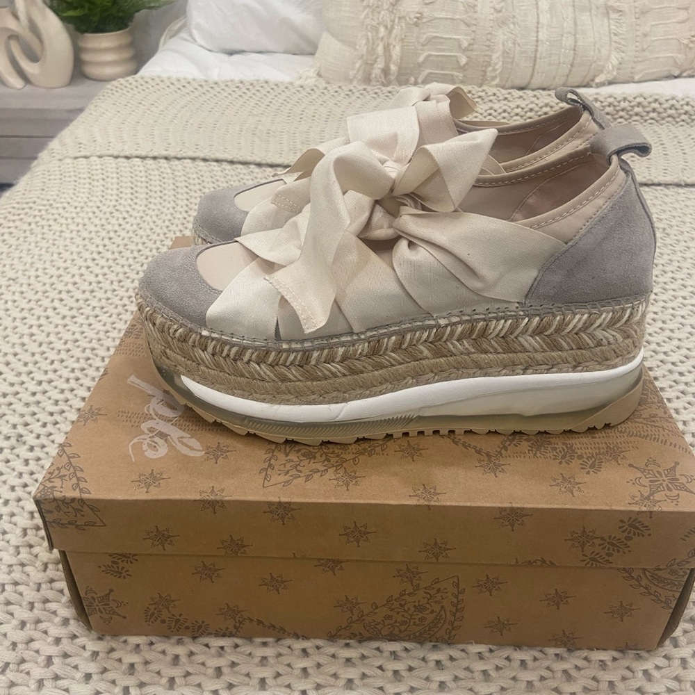 Free People Cream and Gray Espadrille Shoes